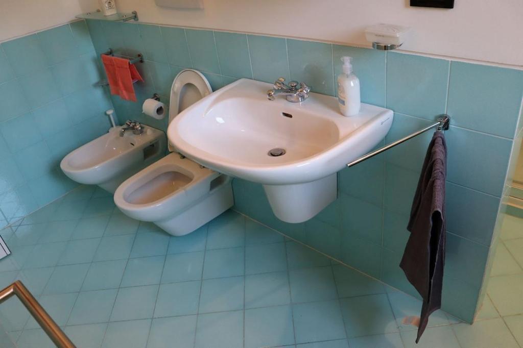 Appartement Dans Un Terrain De Golf, 5 Min De La Mer En Voiture, Parking Gratuit Cogoleto Exterior foto